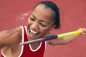 九游娱乐官网 (jiuyou)-全场焦点：张伟28分火力全开，带领球队获胜！，张伟 20年